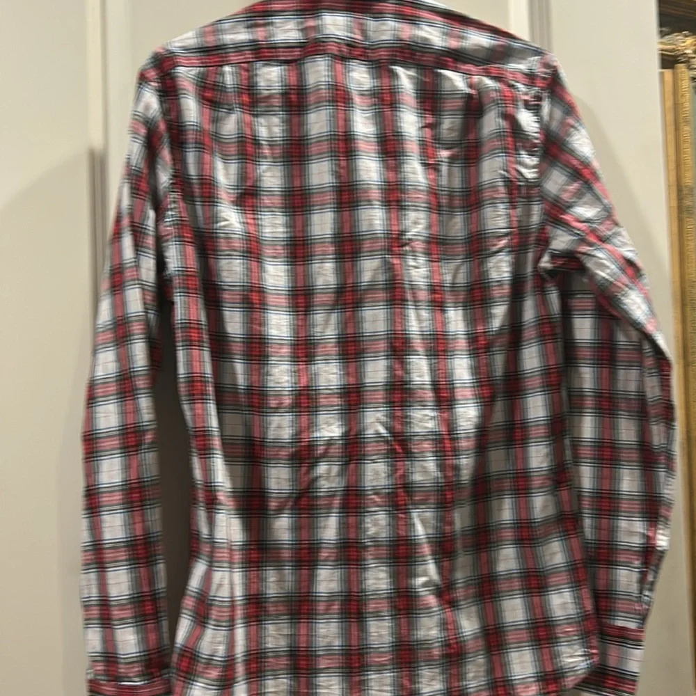 Like New J. Crew Classic Flex Washed Plaid Button Down Long Sleeves Small